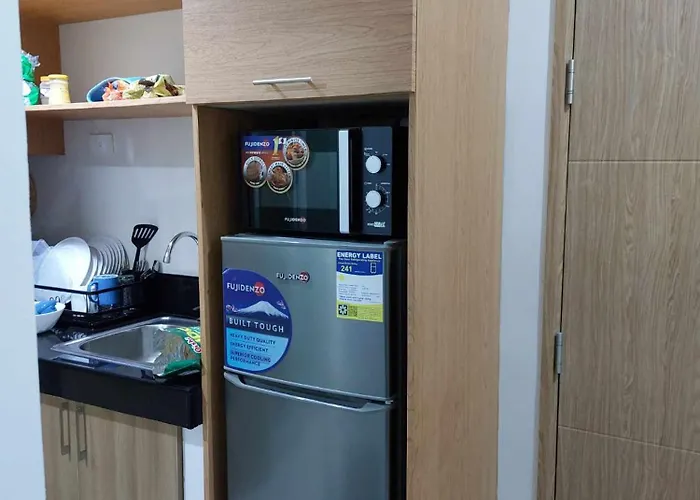 Bloom Residences Tower B 1525 Apartahotel